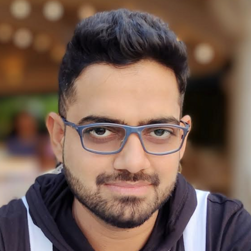 A headshot of Arun Pandey, Principal Partner Solutions Architect at Cockroach Labs.